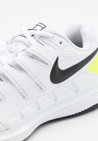 Nike Performance Carpet court tennisskor - white