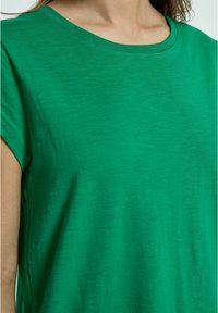 Minus LETI - Jednoduché tričko - golf green