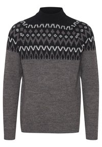 Grauer Pullover mit schwarzem Rollkragen. Mit einem gemusterten Schulterbereich in schwarz, weiß und grauen geometrischen Motiven. Weiche Stricktextur.