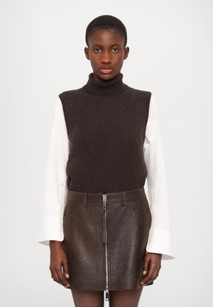 SERBIA - Leather skirt - brown