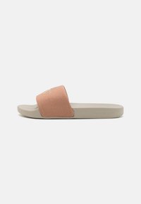 Unselected, tuscany/eggshell
