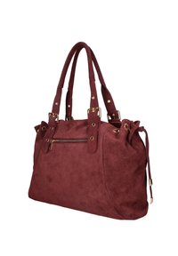 Borsa a spalla in suede bordeaux con doppie maniglie, hardware color oro, tasca frontale con zip e lati arricciati per una forma regolabile.