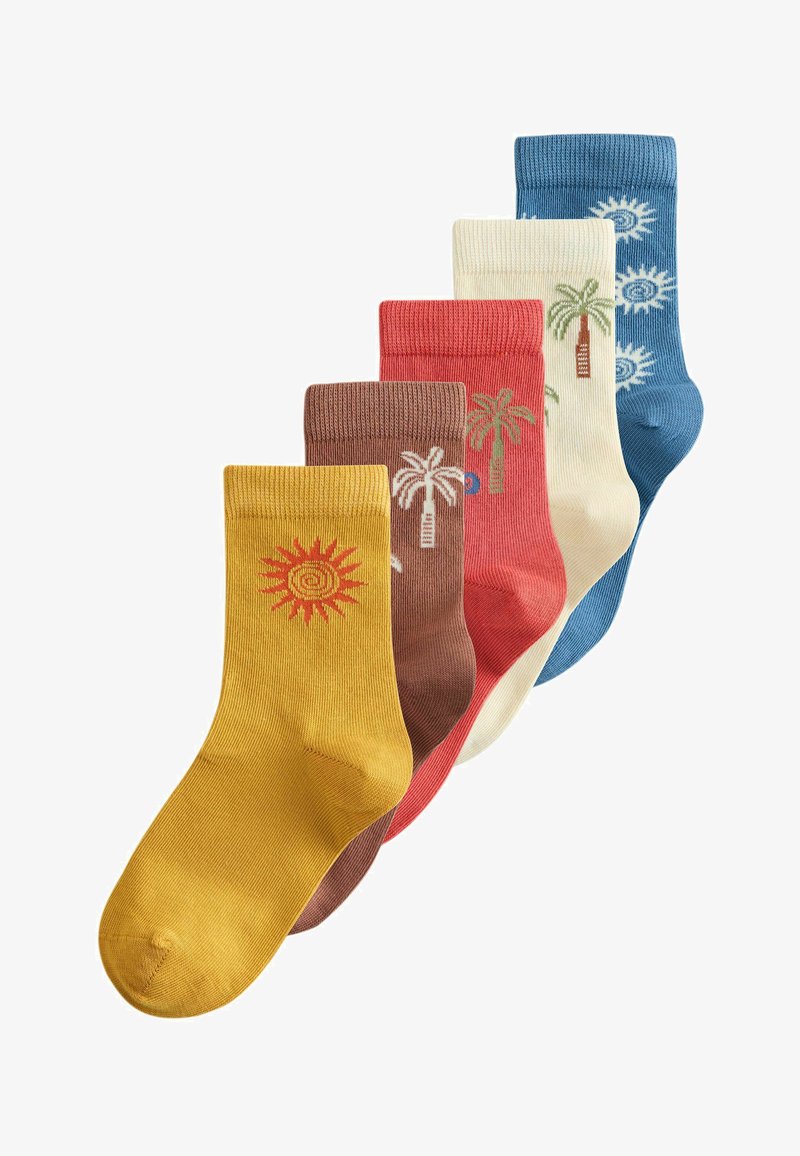 Cinq chaussettes colorées avec des motifs de soleil et de palmier, disposées en rangée décalée montrant des vues de face et de côté.