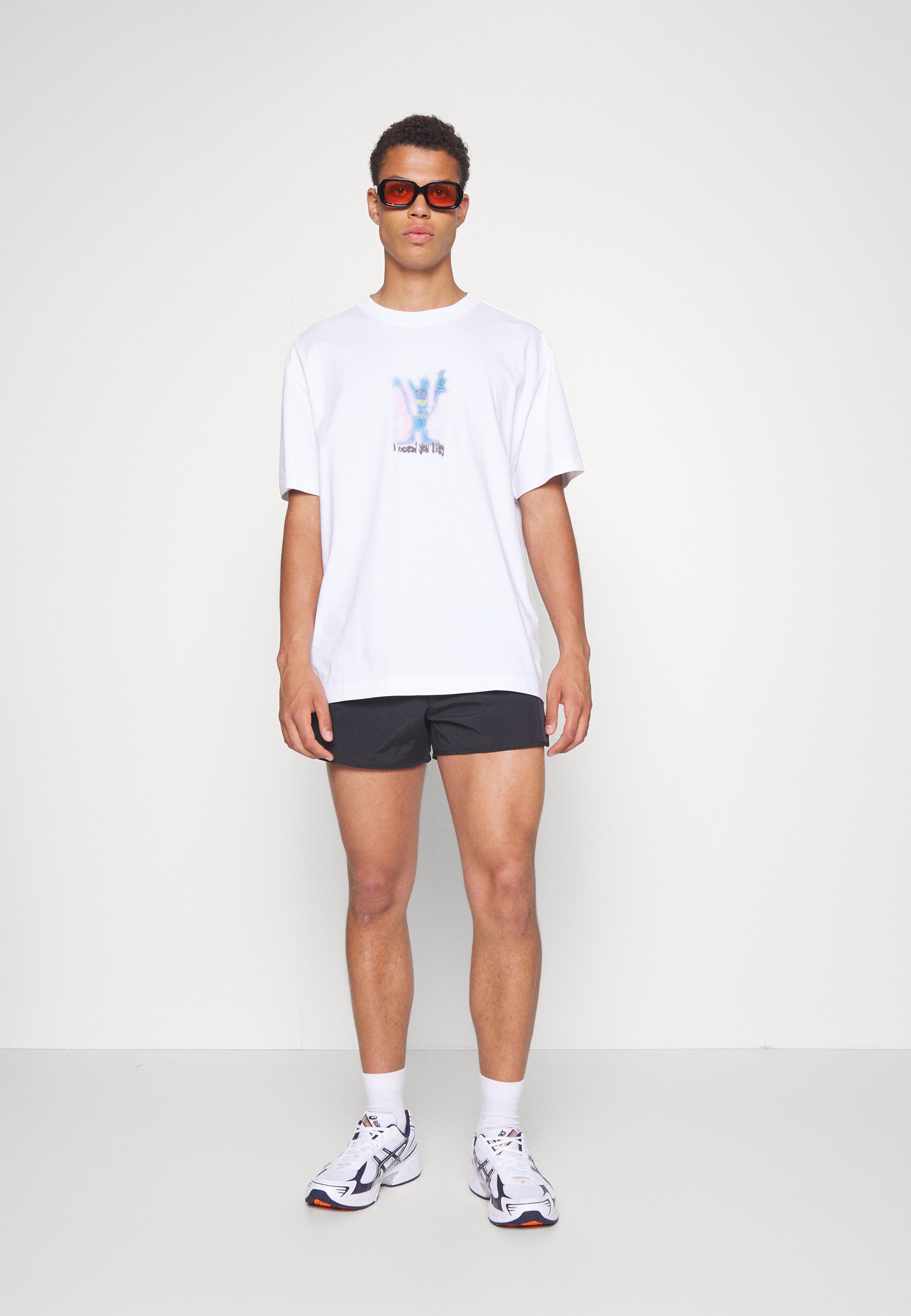 Weekday OVERSIZED GRAPHIC - Print T 