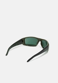 Arnette HOT SHOT - Sončna očala - military green