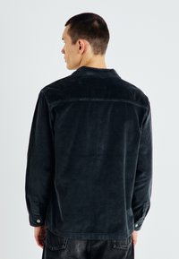 Lee WORKER OVERSHIRT - Giacca leggera - dark muted gray