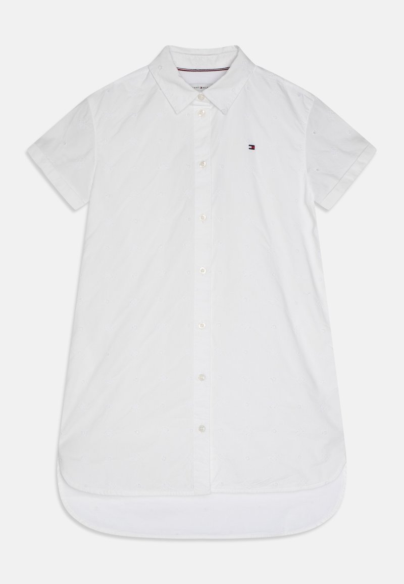 Biała koszula z krótkim rękawem wykonana z bawełny, z zapięciem na guziki, subtelnym wzorem teksturowanym oraz małym logo na klatce piersiowej.