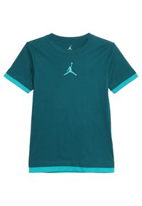 T-shirt z bawełny w kolorze turkusowym, z krótkimi rękawami, turkusowymi akcentami na rękawach oraz małym logotypem Jumpman na piersi. Gładka tekstura.