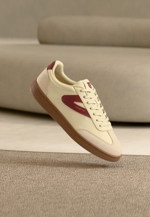 Tretorn COURT 79 UNISEX - Baskets basses - beige