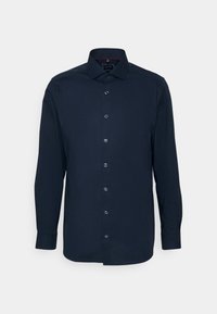 Donkerblauwe langearmige shirt van glad katoen met een standaard kraag, witte knopen en manchetten. Eenvoudig ontwerp, geen patronen of accenten.