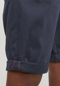Jack & Jones Junior JPSTBOWIE JJSHORTS SOLID - Šortky - navy blazer