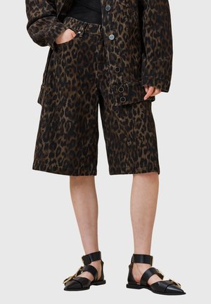 LOUIE LONG  - Shorts - leppo brown