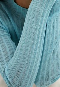 NA-KD Neule - blue