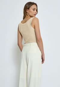 Desires DEANELI RIB TANK TOP. - Top - sandshell