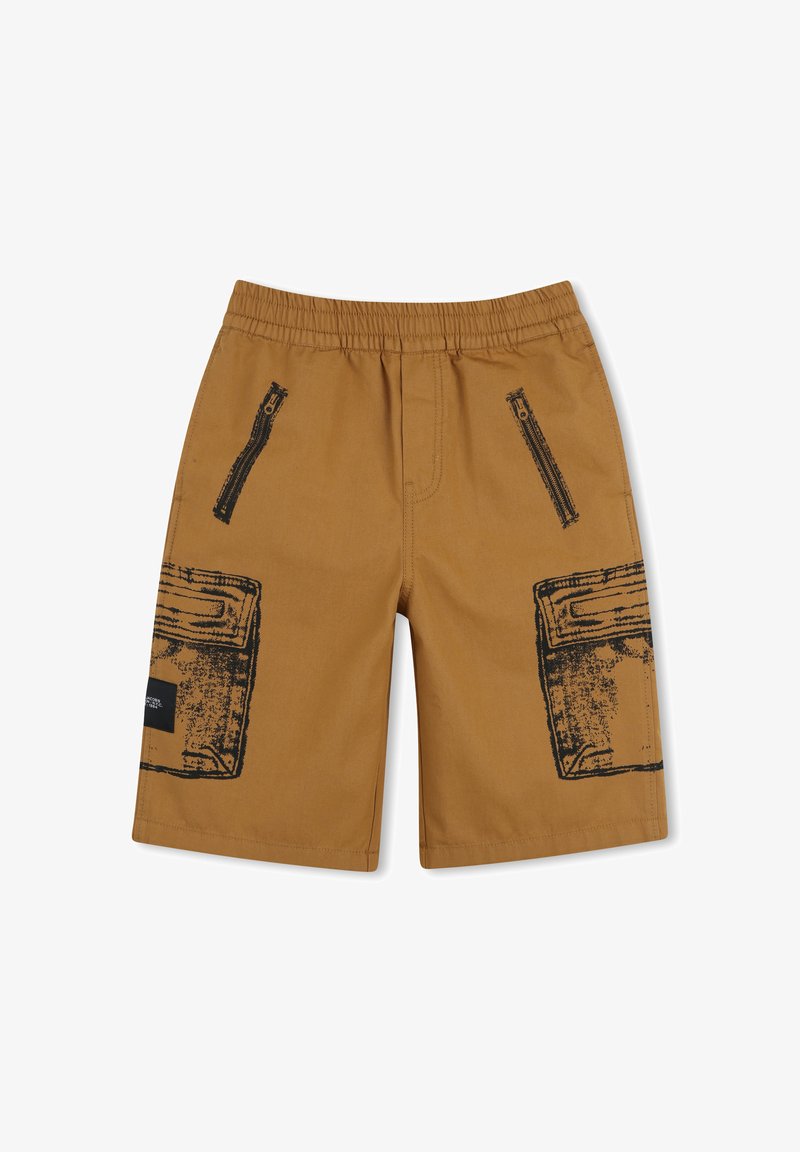 Pantaloncini marroni con vita elastica, caratterizzati da dettagli delle tasche stampati in nero e cerniere sul davanti. Tessuto in cotone con una texture liscia.