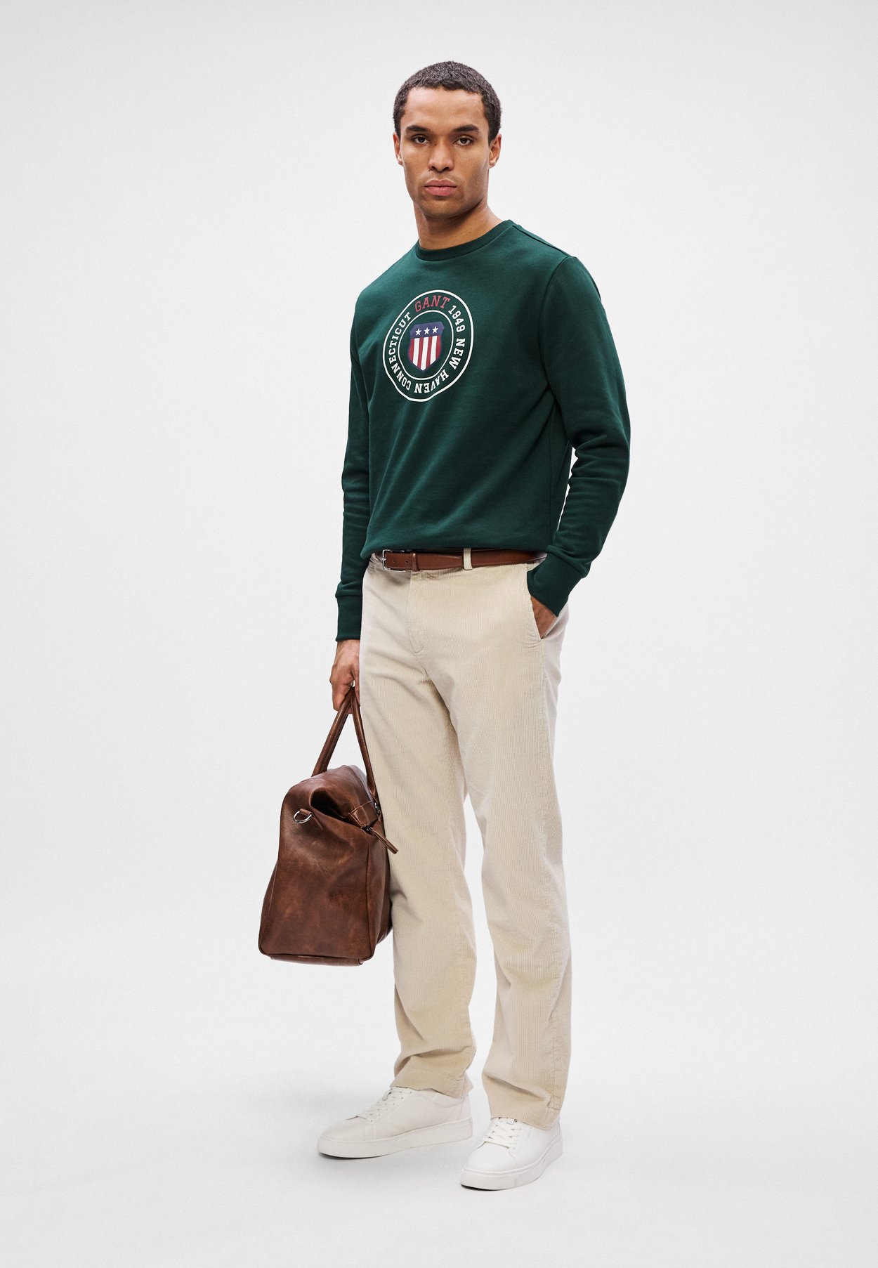 STRAIGHT FIT PANTS