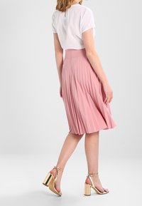 Anna Field A-linjainen hame - light pink