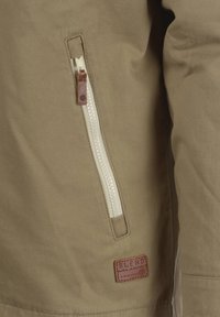Blend BHBOBBY - Jachetă subțire - safari brown