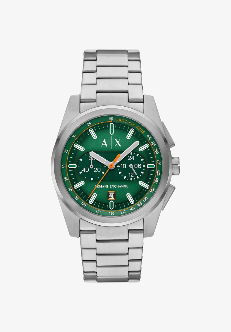 Roestvrijstalen horloge met een groene wijzerplaat, witte uur markers, sub-dials, datumweergave en oranje accenten. Voorzien van een gekoppelde metalen armband.