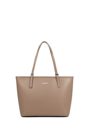 Taupefarbene Ledertasche von Lancaster Paris mit zwei Schulterriemen und silbernen Schnallendetails.