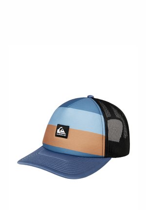 Gorra de béisbol a rayas azules y beige con parte trasera de malla negra y un pequeño parche con el logo de Quiksilver en el panel frontal.