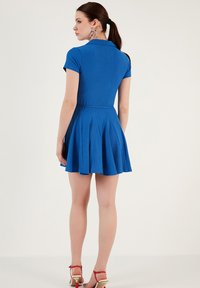 LELA REGULAR FIT - Haljina-majica - royal blue
