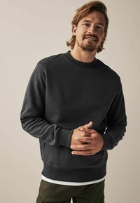 Next CREW 2 PACK - Melegítőfelső - slate grey chestnut stone