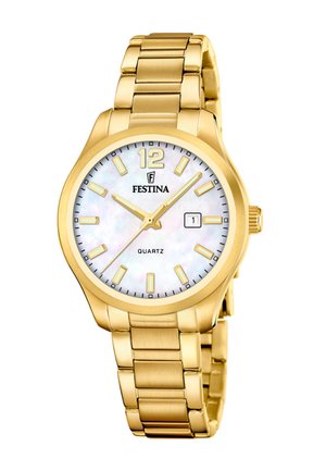 Gouden metalen Festina polshorloge met witte wijzerplaat, gouden uurmarkeringen, datumaanduiding bij 3 uur en drie gouden wijzers die 10:10:36 aangeven.