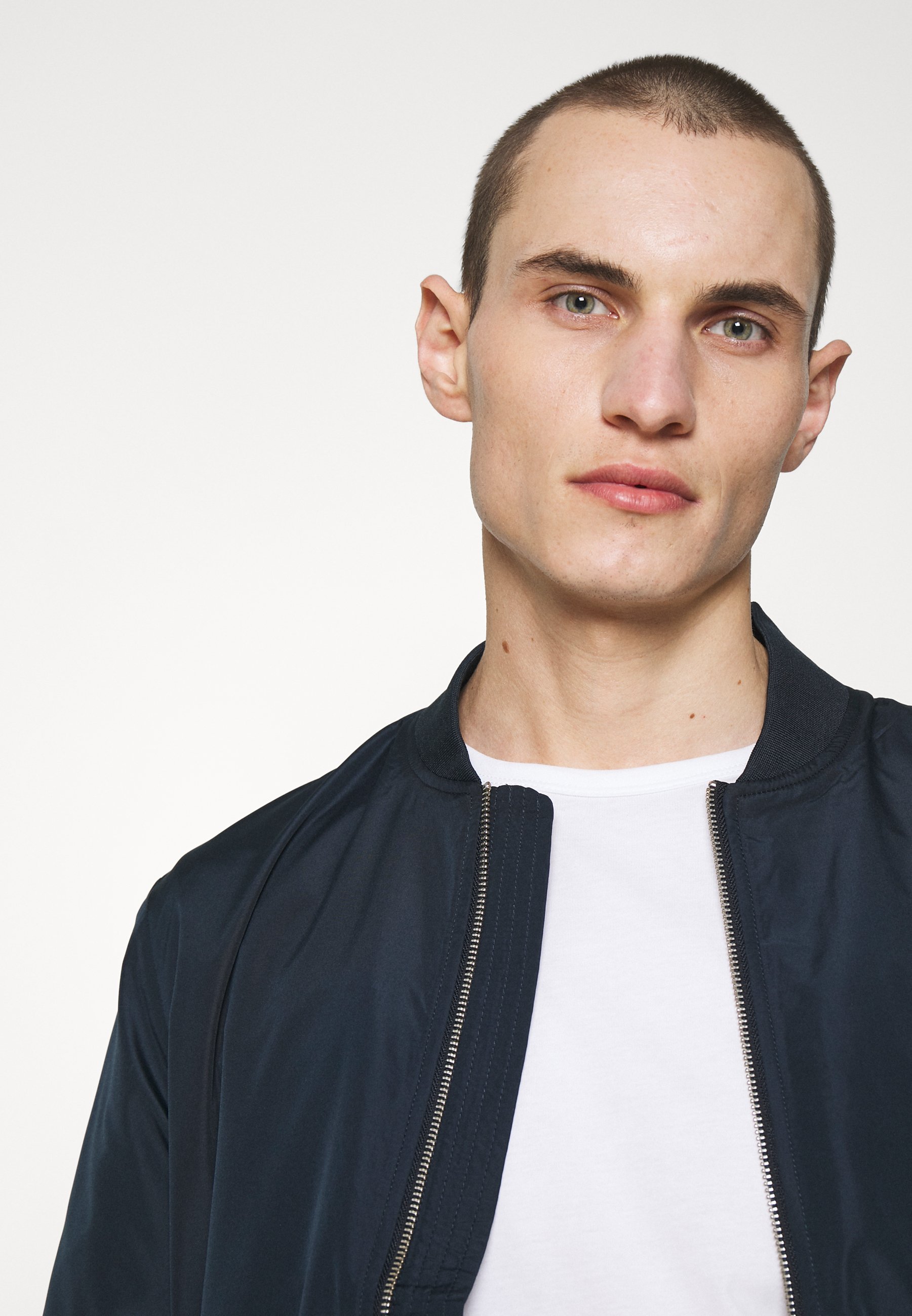 thom gravity bomber jacket