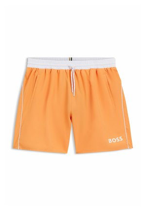 Orangefarbene Badeshorts mit weißem elastischem Bund und Kordelzug, mit seitlichen Taschen und einem dezenten weißen Logodetail auf der Vorderseite.