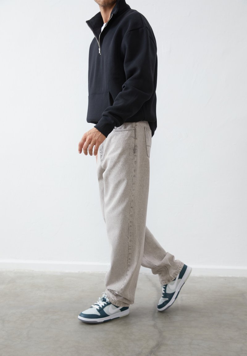 Pier One by Zalando - Straight leg jeans - grey denim, Enlarge