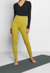 Nike Performance Justaucorps - black