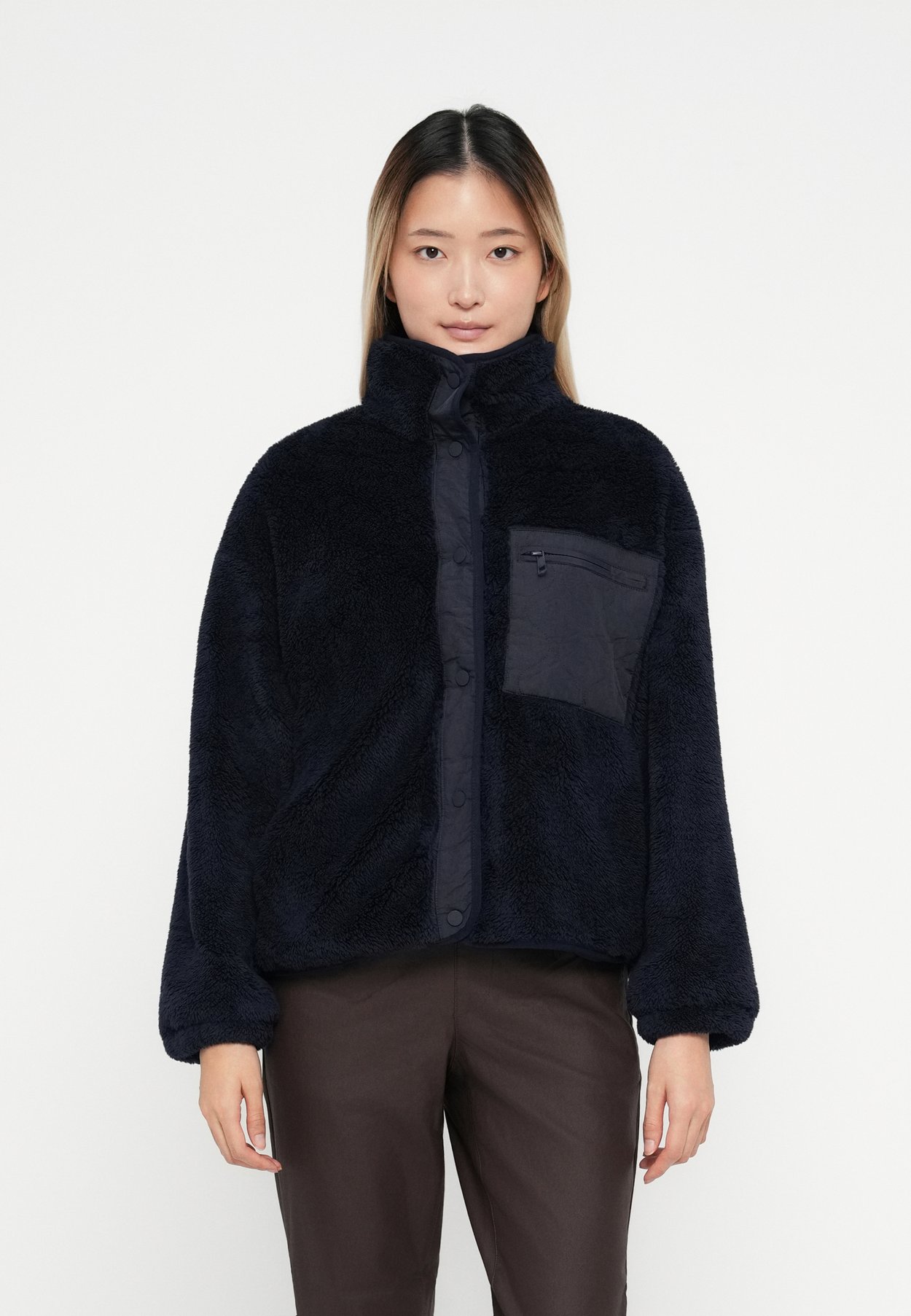 ONLCONTACT OVERSIZED