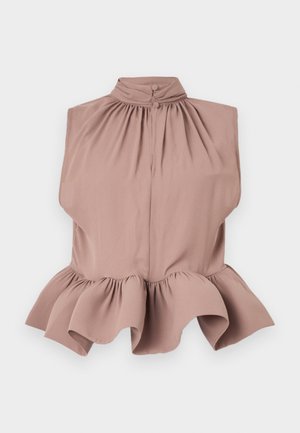 Sleeveless top in dusty rose with a high collar, gathered neckline, and a flared ruffled hem, made of smooth, light fabric.
