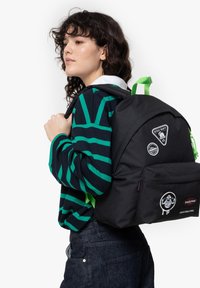 Eastpak PADDED PAK'R - Zaino - gb patches
