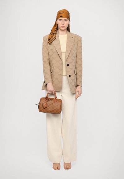 MCM ELLA BOSTON - Käekott - cognac
