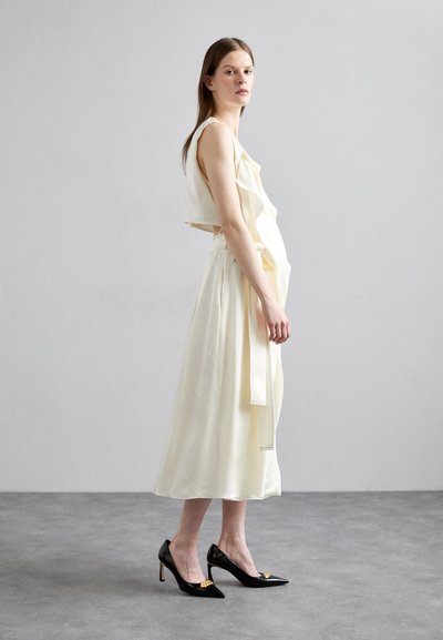 Victoria Beckham TRENCH DRESS - Kokteiļkleita/ballīšu kleita - ivory