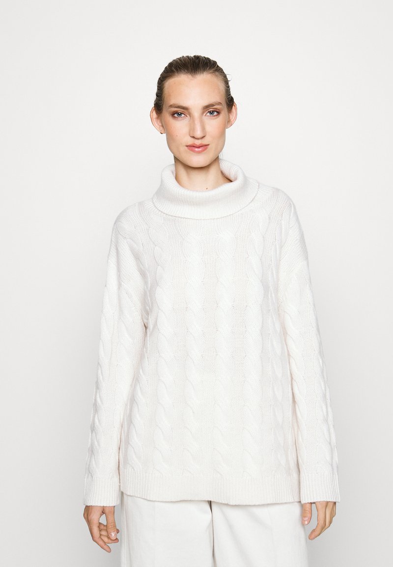 White vintage jumper Clearance