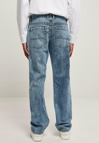 Urban Classics STRAIGHT LEG  - Tiesaus kirpimo džinsai - light skyblue acid washed