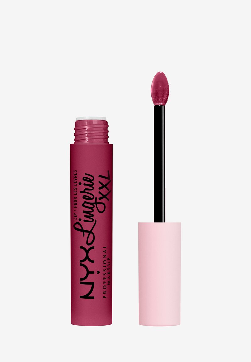 NYX Lip Lingerie XXL i ett matt mauve-rör med svart text, utrustad med en svart applicator och en rundad rosa spets för jämn applicering.