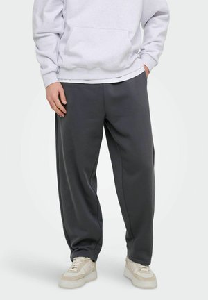 ONSCERES WIDE PANT - Spodnji deli trenirk - grey pinstripe