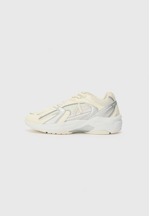 OSERRA UNISEX - Sneakers - marshmallow/silver-coloured