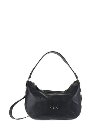 Borsa a spalla in pelle nera con texture granulosa e hardware in tonalità dorata, dotata di chiusura con zip e di una singola tracolla.