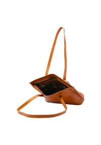 Borsa a tracolla in pelle marrone con una sola tracolla, dotata di un interno a scacchi, apertura superiore e tasca con zip. Texture liscia, design minimalista.