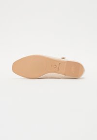 Tamaris Balerini cu barete - ivory patent