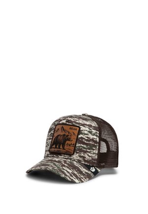 Casquette de baseball en mesh à motif camouflage avec un patch marron montrant un ours devant des montagnes et le mot "BEAR" sur le panneau avant.