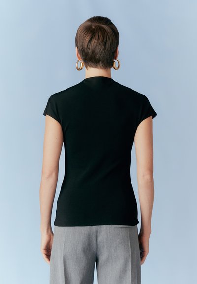 Tiger of Sweden ALITTA - Paprasti marškinėliai - black