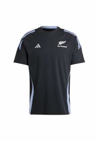 Sort atletisk t-shirt med lyseblå sideaccentuer, rund hals, korte ærmer, med "All Blacks"-logoet og Adidas-branding på brystet.