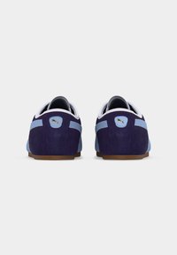 Puma TACKLE UNISEX - Αθλητικά παπούτσια - deep plum/snow mountain blue
