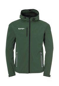 Giacca softshell verde con zip frontale, due tasche laterali con zip, e il logo "Kempa" sul lato sinistro del petto.